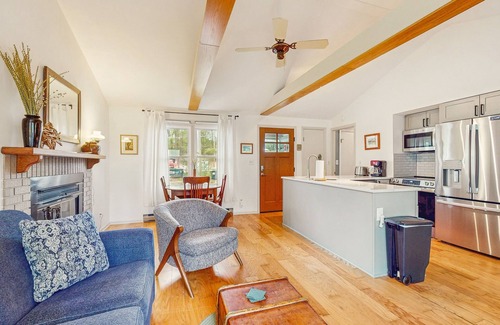 Lakeside House | Dog-friendly cottage with private beach, screened porch, wood fireplace & AC