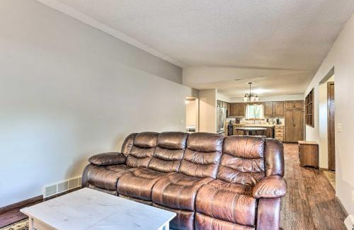 Eden Prairie Apartment | Dog-Friendly Eden Prairie Escape Near Beach!