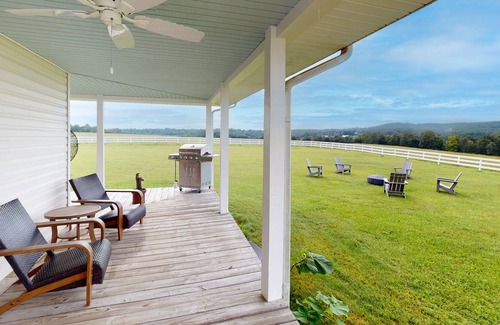 Trenton Cottage | Dog-friendly farmhouse with hot tub, private W/D, gas fireplace, and central AC