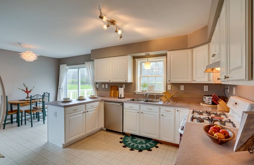 Etna House | Dog-Friendly Freeville Home ~ 8 Mi Cayuga Lake!