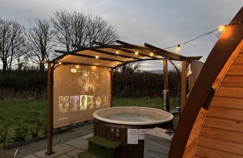 Dwyran House | Dog Friendly Glamping Pods with Hot Tubs
