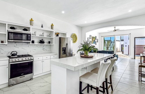 La Paloma House | Dog-friendly home 3 rows to beach with rooftop deck, pool, hot tub, & kitchen