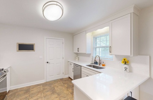 Charleston House | Dog-friendly home with private pool, enclosed yard, washer/dryer, & AC