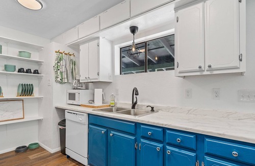 Mountainaire House | Dog Friendly Home with Fire Pit only 7 Miles from Flagstaff and NAU