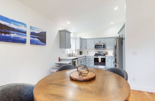 Mountain View District House | Dog-friendly home with hot tub, fenced patio, fireplace, & BBQ