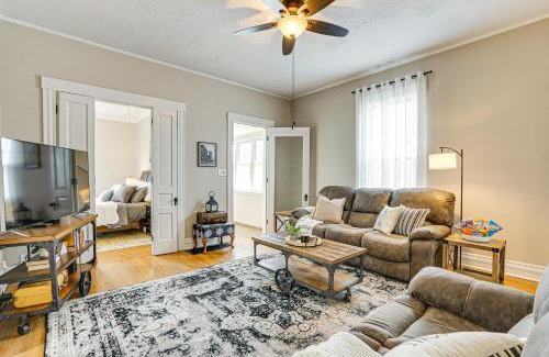 Jeffersonville - Clarksville House | Dog-Friendly Home with Yard, 6 Mi to Louisville!