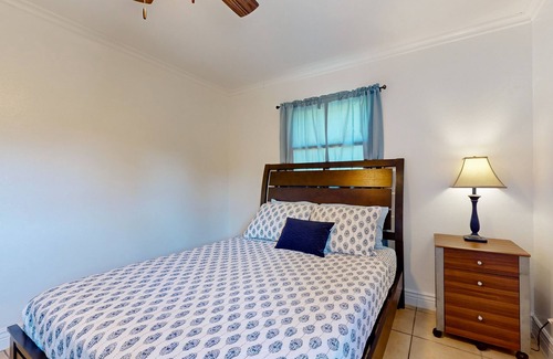 Mount Dora House | Dog-friendly house near town with backyard fruit trees, patio, W/D, & central AC