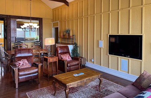 Mountain Air Condo | Dog-friendly mountain retreat with fireplace & stunning deck views - near trails