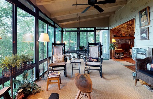 Walnut Mountain Cottage | Dog-friendly mountain cottage w/furnished decks, amazing views, free WiFi, pool