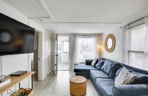 Old Orchard Beach House | Dog-Friendly Old Orchard Beach Home Less Than 1 Mi to Pier