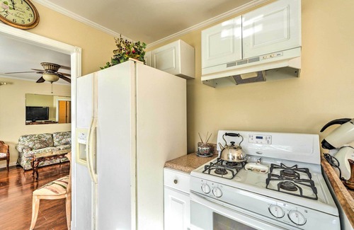 Independence Cottage | Dog-Friendly Senatobia Cottage w/Fishing Pond!