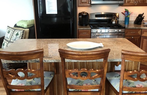 Stone Harbor House | Dog Friendly Townhome in the heart of Stone Harbor
