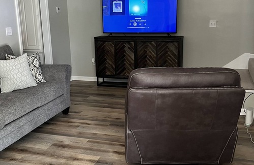 Starkville House | Dog friendly townhome with easy access to downtown and many businesses
