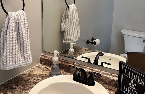 Starkville House | Dog friendly townhome with easy access to downtown and many businesses