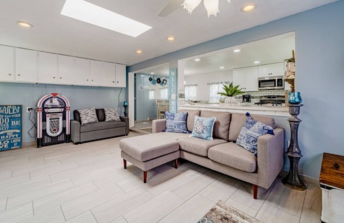 Eureka House | Dog-friendly, waterfront cottage with a dock, fish cleaning station, wood stove