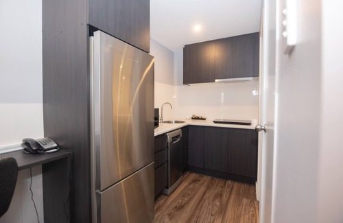 Mount Clarence Hotel | Dog Rock Motel