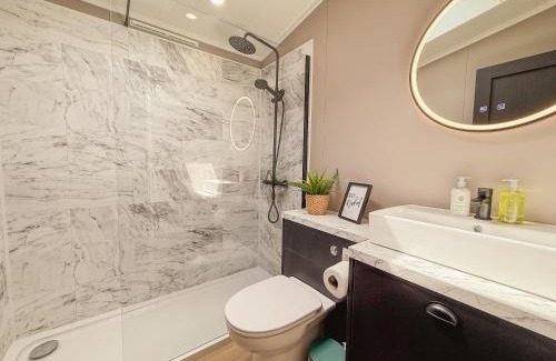 Wigton Ski Chalet | Dogwood Lodge