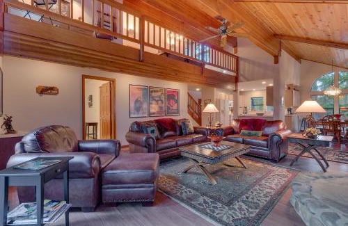Truckee House | Dogwood Place by Tahoe Getaways - 3BR Pet-Friendly Tahoe Donner Home w Hot Tub, Pool Table, Wood Fireplace & HOA Amenities