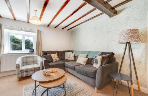 Llanfair Caereinion House | Dolauceimion