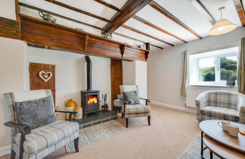 Llanfair Caereinion House | Dolauceimion