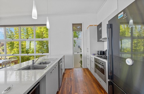 Brisbane House | Dolce Villa Tangalooma