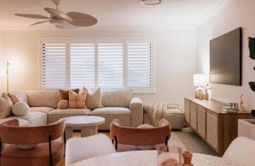 North Beach Villa | Dolce Vista - North Beach Coastal Haven
