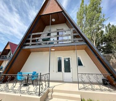 Issyk-Kul Region Apartment | Dolinka Deluxe