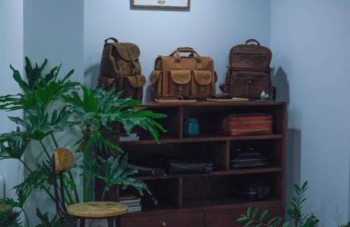 Nhat Tan House | Dolio Leather Workshop