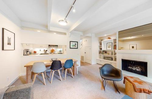 Sun Valley Apartment | Dollar Meadow 1385