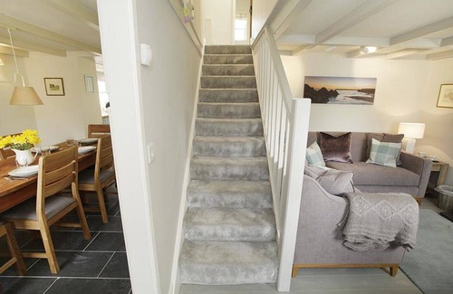 Llangennith House | Dollars Cottage - Four Bedroom House, Sleeps 7