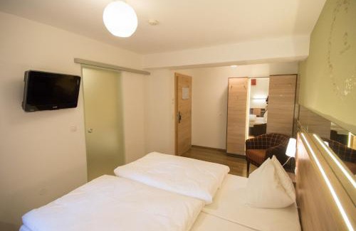 Muehlau Hotel | Dollinger