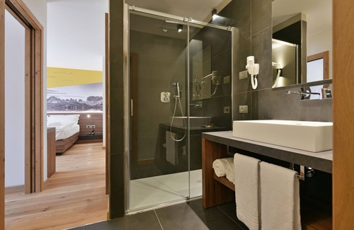 Pinzolo Hotel | Dolomeet Boutique Hotel