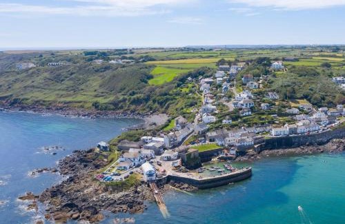 Coverack House | Dolor Cottage