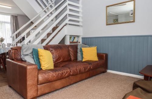 Dawlish Warren House | Dolphin Chalet
