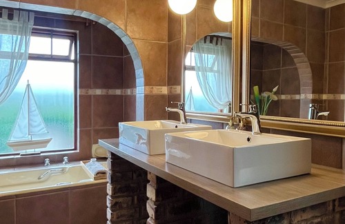 Plettenberg Bay House | Dolphin Circle B&B