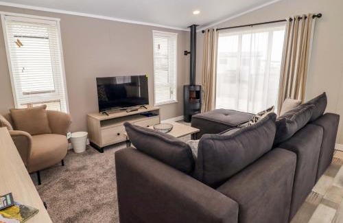 Hasguard Cross House | Dolphin
