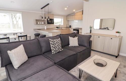 Hasguard Cross House | Dolphin