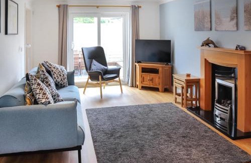 Trearddur Bay House | Dolphin