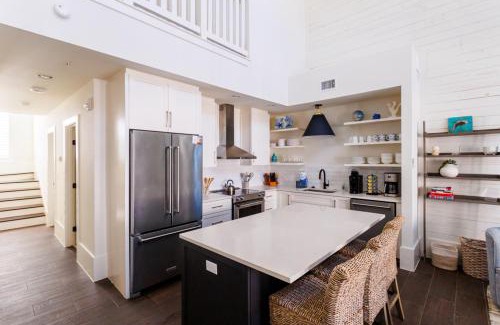 Cinnamon Shore Villa | Dolphin's Landing TC 5102