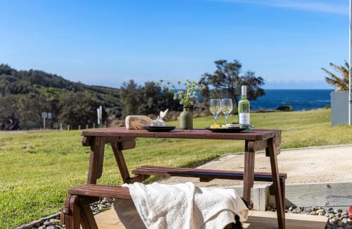 Fishermans Bay Apartment | Dolphin Studio Suite