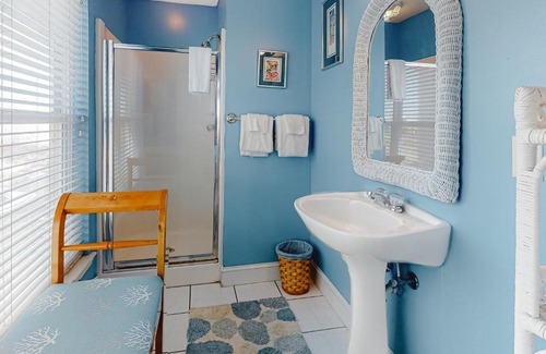 Southpointe House | Dolphin View by Meyer Vacation Rentals