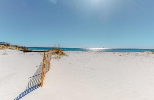Southpointe House | Dolphin View by Meyer Vacation Rentals