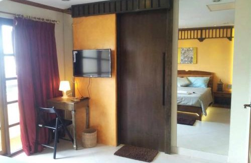 Pratumnak Hill Hotel | Dolphinplace