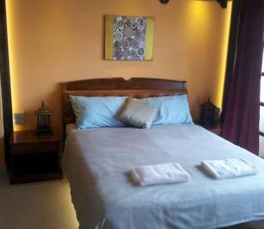 Pratumnak Hill Hotel | Dolphinplace