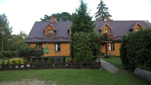 Plociczno-Tartak House | Dom Gościnny Woleninowo