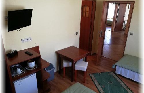 Mielno House | Dom Gościnny Zielony Zakątek