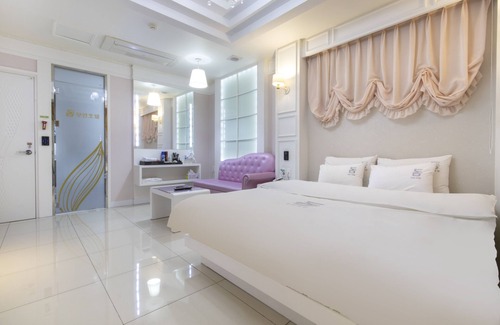Gwangsan-gu Hotel | Dom Hotel