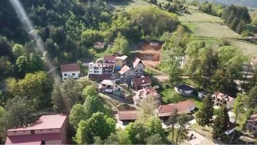 Central Serbia House | Domaćinstvo Jolović