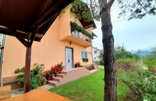Republika Srpska Apartment | Domacinstvo Sobic