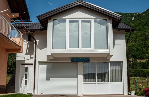 Republika Srpska Apartment | Domacinstvo Sobic